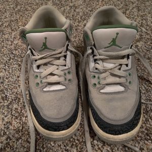 Boys Air Jordan 3 retro